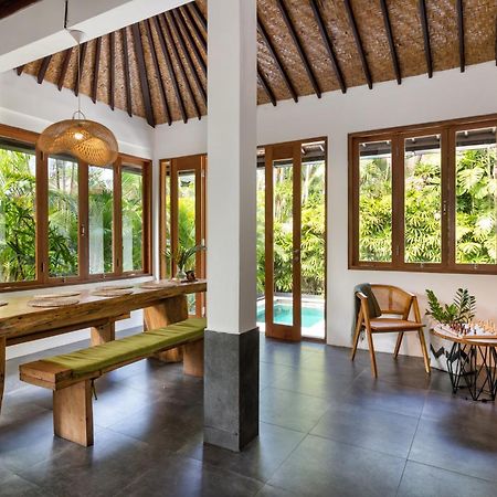 Unicorn Shelter Villa Seminyak Esterno foto